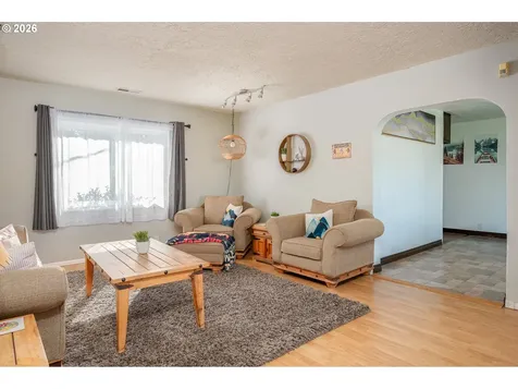 137 Aden Street SW Castle Rock WA 98611
