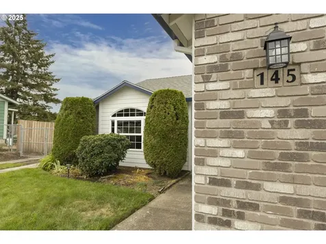 145 NW Fairhaven Lane Dallas OR 97338