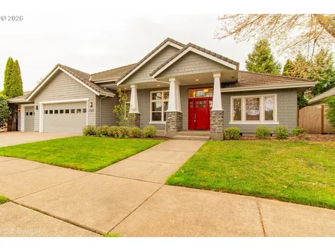 2225 Avengale Drive Eugene OR 97408