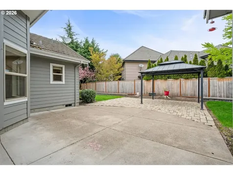 2225 Avengale Drive Eugene OR 97408