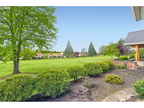 10290 SW Highland Drive Portland OR 97224