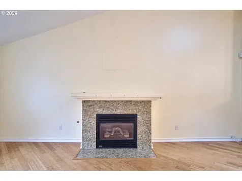 302 NW Sadie Court Hillsboro OR 97124