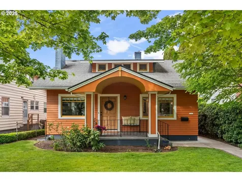 2101 SE 20th Avenue Portland OR 97214