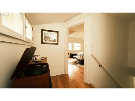 2101 SE 20th Avenue Portland OR 97214
