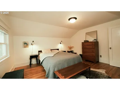 2101 SE 20th Avenue Portland OR 97214