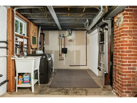 2101 SE 20th Avenue Portland OR 97214