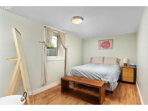 2101 SE 20th Avenue Portland OR 97214