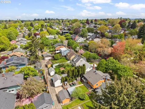 2101 SE 20th Avenue Portland OR 97214