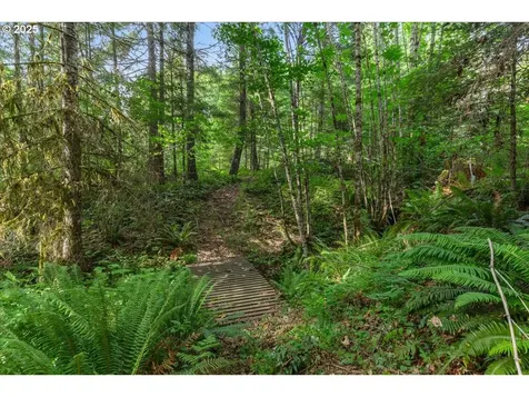 23175 SW Peavine Road Mcminnville OR 97128