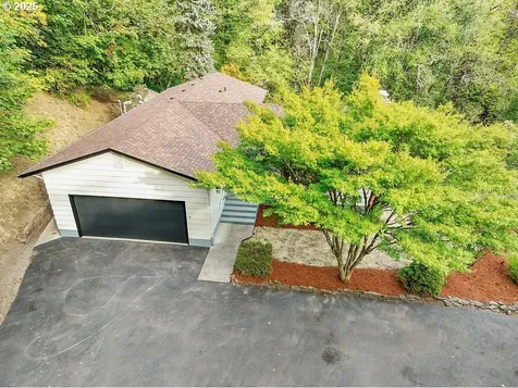 2608 Maplewood Drive Longview WA 98632