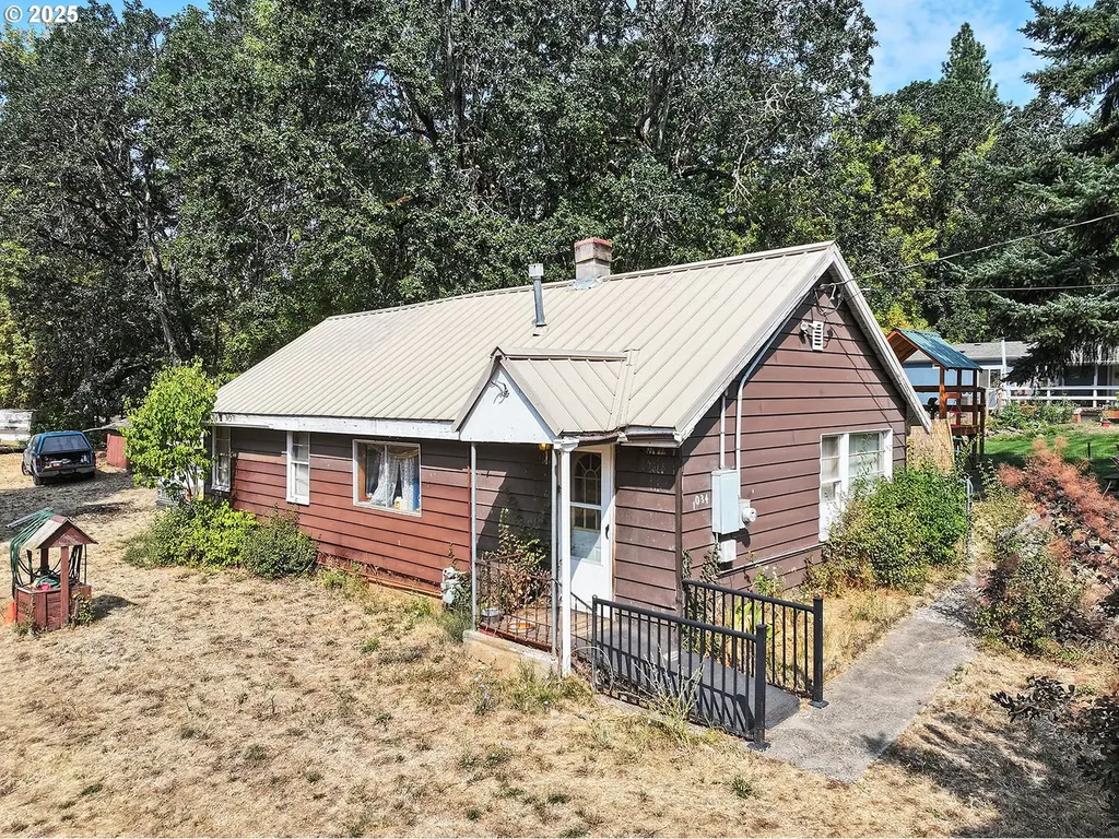 1034 S Indian Lane White Salmon WA 98672