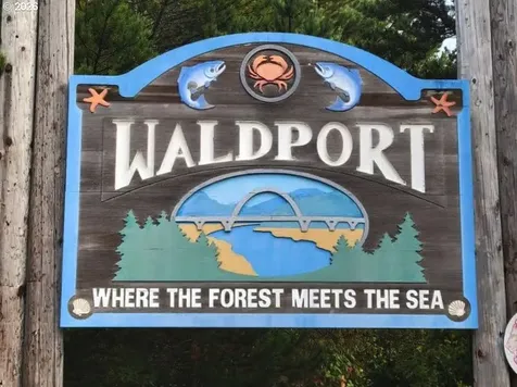 955 NE Mill Street Waldport OR 97394
