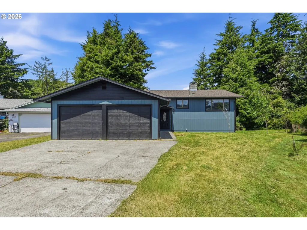 471 Camellia Court Reedsport OR 97467