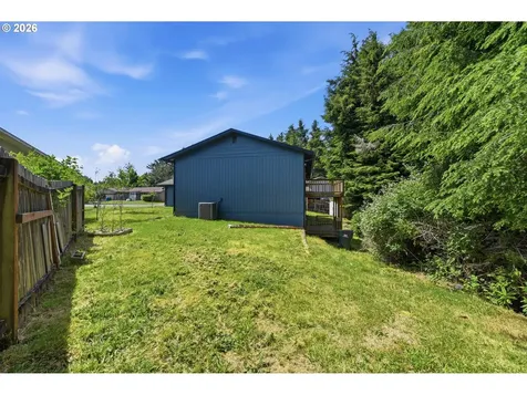 471 Camellia Court Reedsport OR 97467