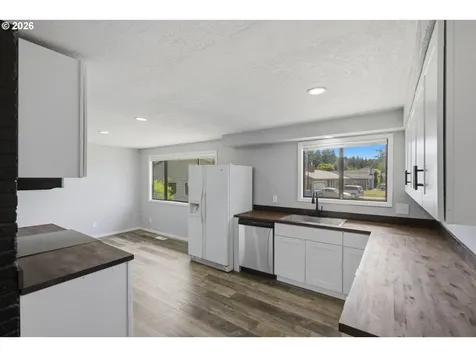 471 Camellia Court Reedsport OR 97467