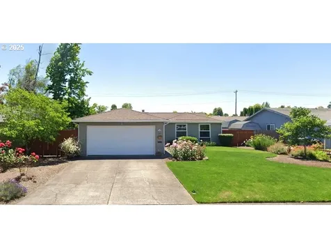 283 SW 12th Avenue Canby OR 97013
