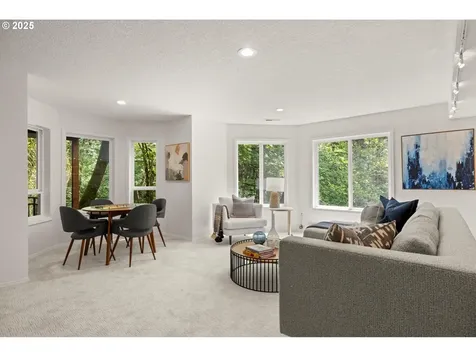 1911 NW Norfolk Court Portland OR 97229