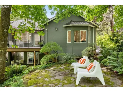 1911 NW Norfolk Court Portland OR 97229