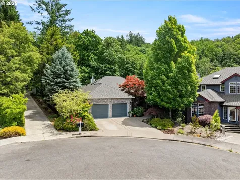 1911 NW Norfolk Court Portland OR 97229