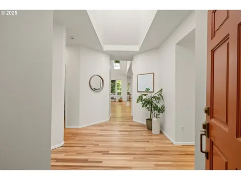 1911 NW Norfolk Court Portland OR 97229