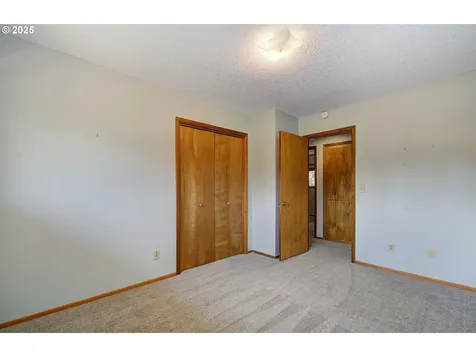 503 NW Overlook Drive Vancouver WA 98665