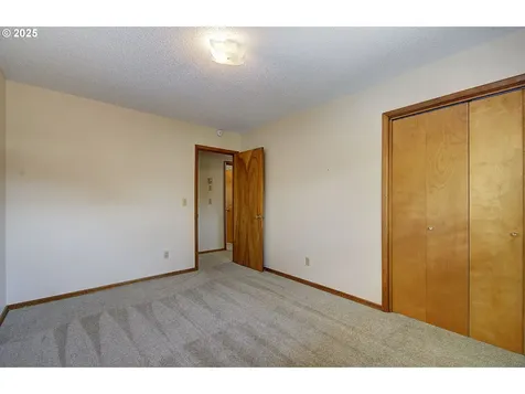 503 NW Overlook Drive Vancouver WA 98665