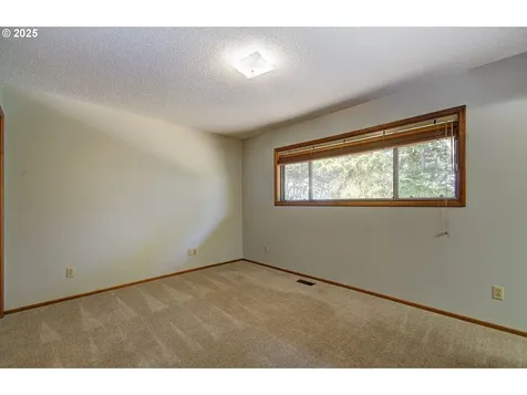 503 NW Overlook Drive Vancouver WA 98665
