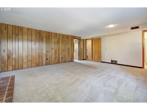 503 NW Overlook Drive Vancouver WA 98665