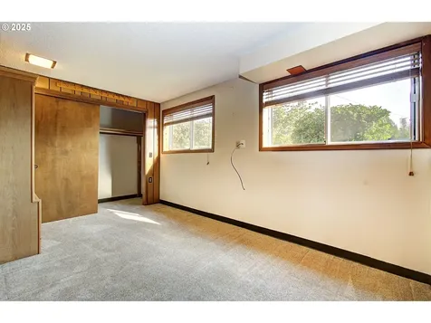 503 NW Overlook Drive Vancouver WA 98665