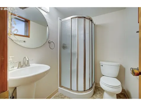 503 NW Overlook Drive Vancouver WA 98665