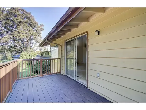 503 NW Overlook Drive Vancouver WA 98665