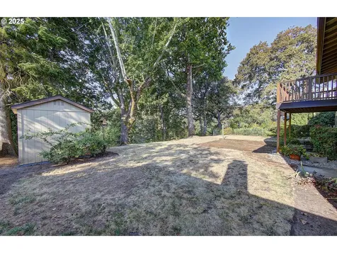 503 NW Overlook Drive Vancouver WA 98665