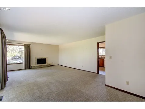 503 NW Overlook Drive Vancouver WA 98665