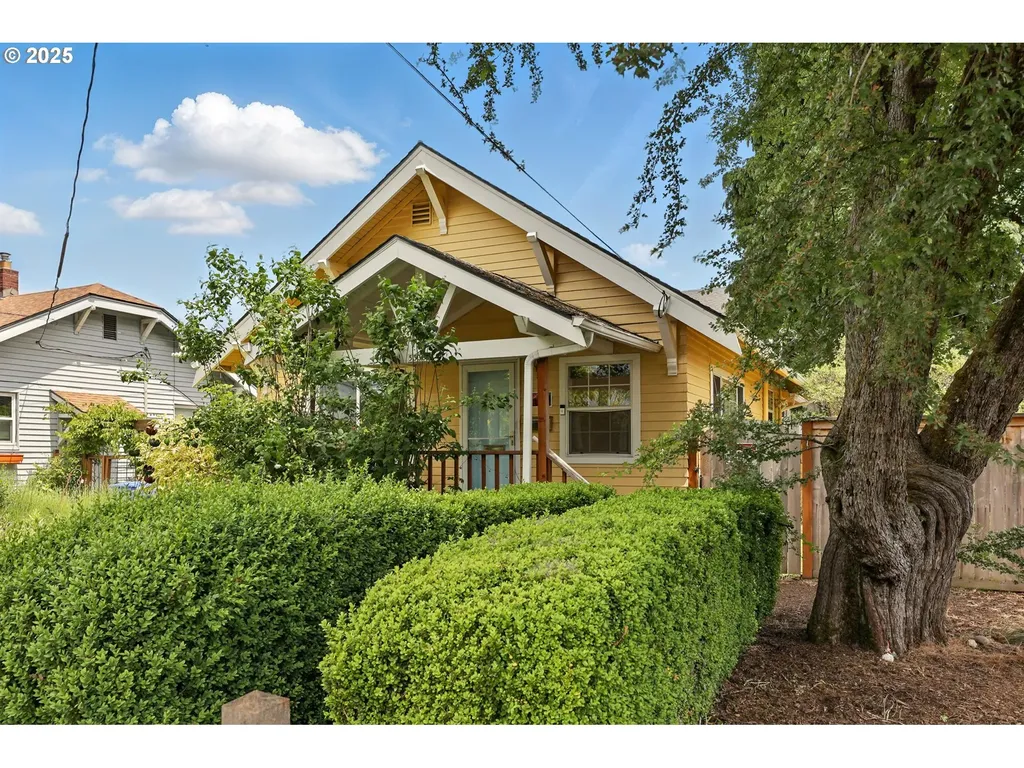 5338 SE 52nd Avenue Portland OR 97206
