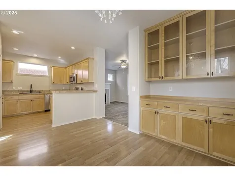 1144 SE Leander Street Hillsboro OR 97123