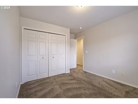 1144 SE Leander Street Hillsboro OR 97123
