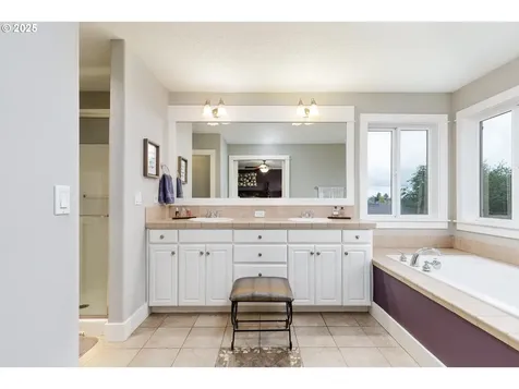 2600 Umpqua Lane West Linn OR 97068