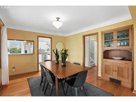 7436 N Seward Avenue Portland OR 97217