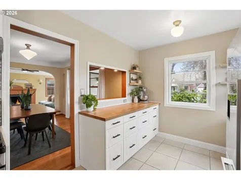 7436 N Seward Avenue Portland OR 97217