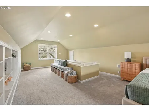 7436 N Seward Avenue Portland OR 97217