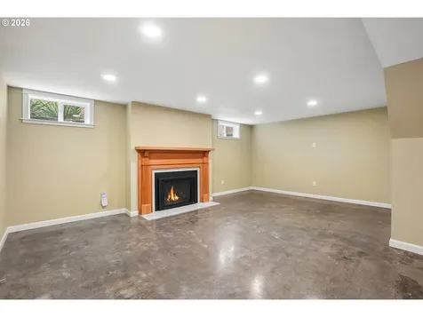 7436 N Seward Avenue Portland OR 97217