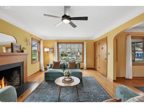 7436 N Seward Avenue Portland OR 97217