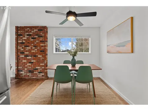 8270 N Washburne Avenue Portland OR 97217