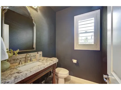 10510 NW 31st Avenue Vancouver WA 98685