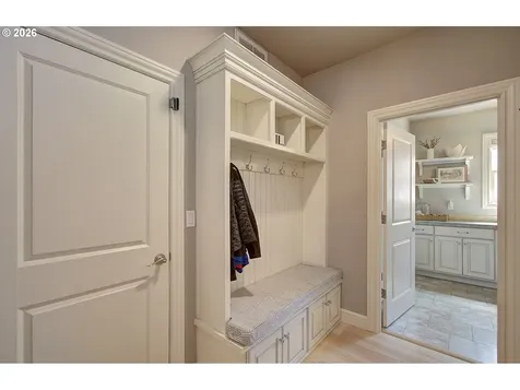 10510 NW 31st Avenue Vancouver WA 98685