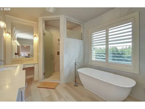 10510 NW 31st Avenue Vancouver WA 98685
