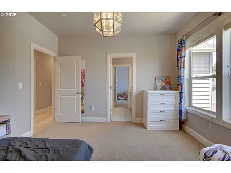 10510 NW 31st Avenue Vancouver WA 98685