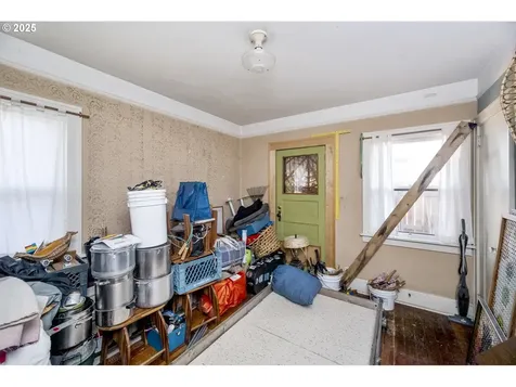 4815 N Commercial Avenue Portland OR 97217