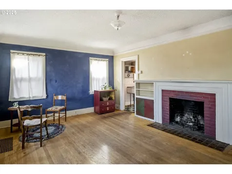 4815 N Commercial Avenue Portland OR 97217