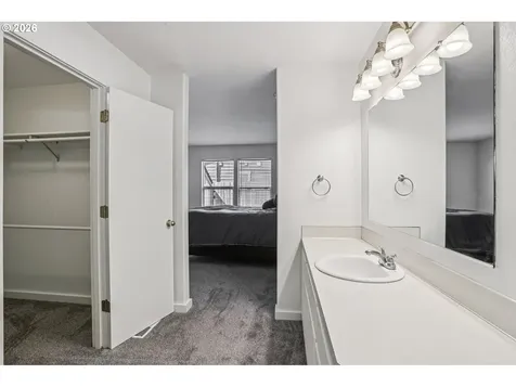 9144 NE 54th Street Vancouver WA 98662